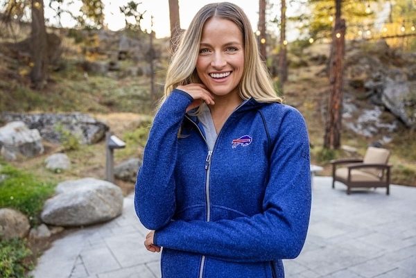 Women wearing Buffalo Bills Cutter Buck Mainsail Full-Zip Hooded Womens Jacket in Tour Blue Heather